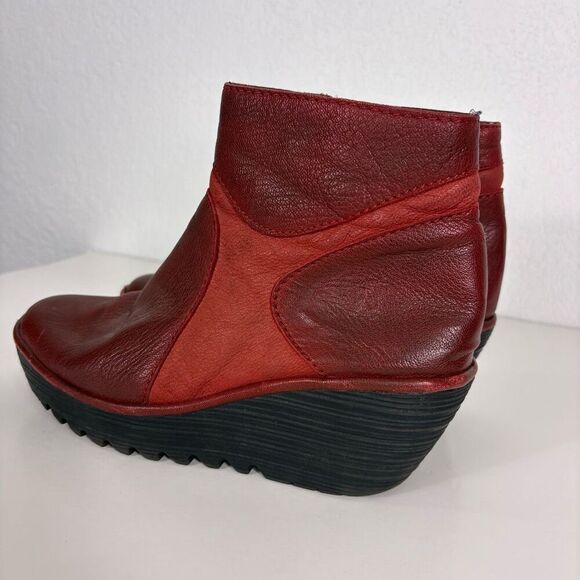 Fly London Red Leather Mid Calf Wedge Booties Size 8-8.5 - Picture 2 of 10